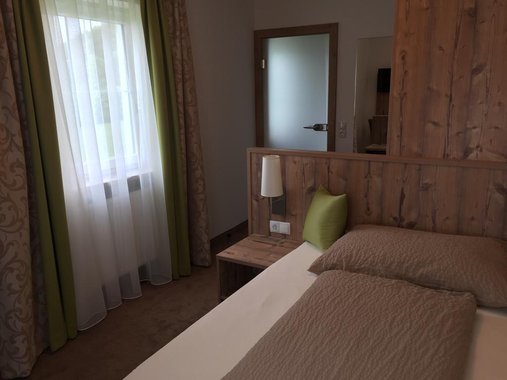 Pension David Hotel Puch bei Hallein Bagian luar foto